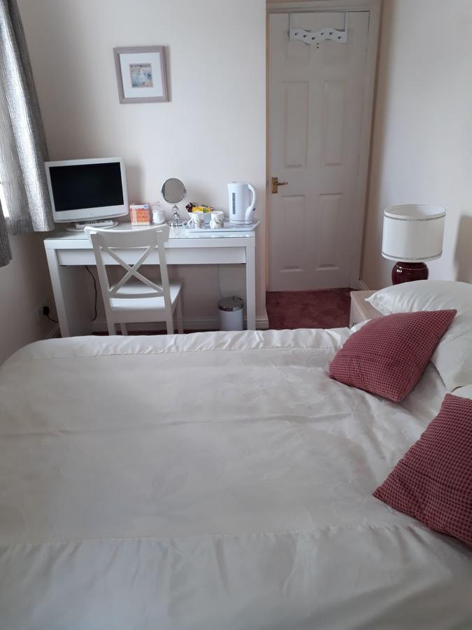 Sawbridgeworth Bed & Breakfast Epping Exterior foto